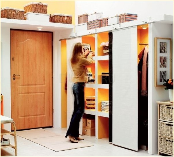 Как правильно разместить шкаф в квартире?