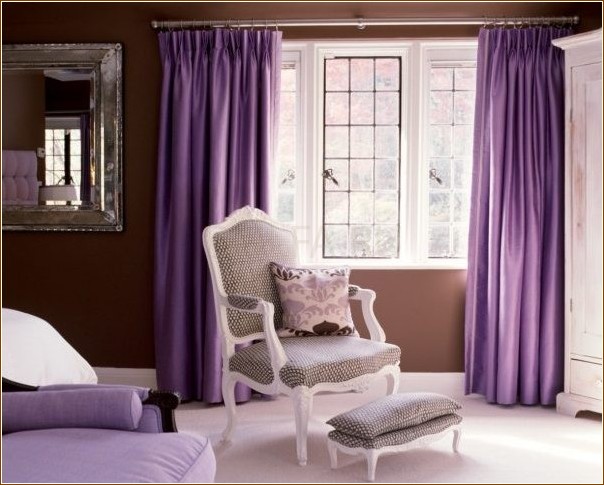 Фиолетовая текстильная гармония в интерьере