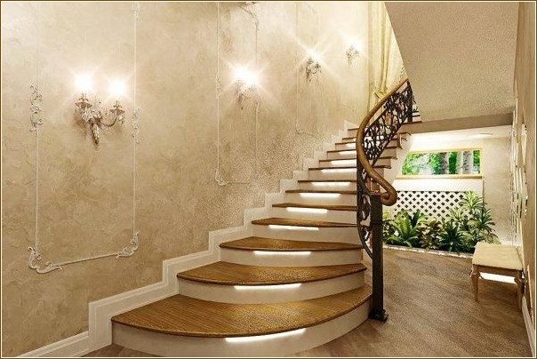 Как украсить лестницу в доме: 10 стильных советов