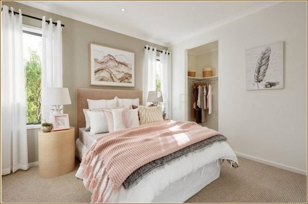 Какие стили интерьера не подходят для маленькой спальни?