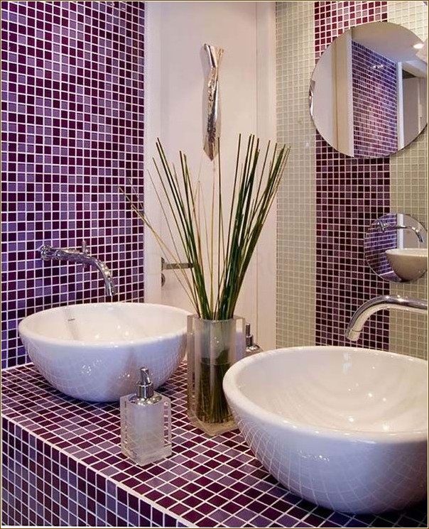 Мозаика – один из лучших способов украсить ванную комнату