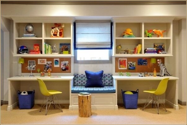 Как обустроить место для творчества и игр в детской комнате