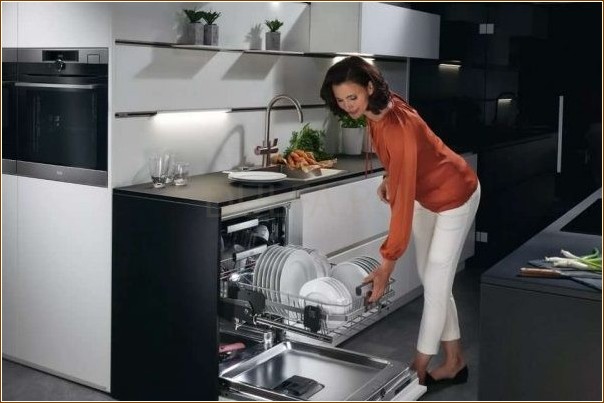 Люкс или эконом: советы, как выбрать посудомоечную машину и не ошибиться