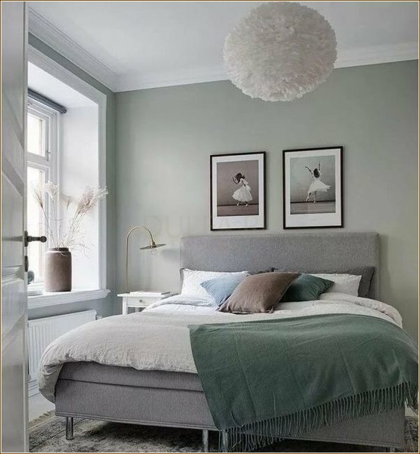 The right green for an interior is a sage shade. Tenderness, calmness and trust in the world can be shown with its help
