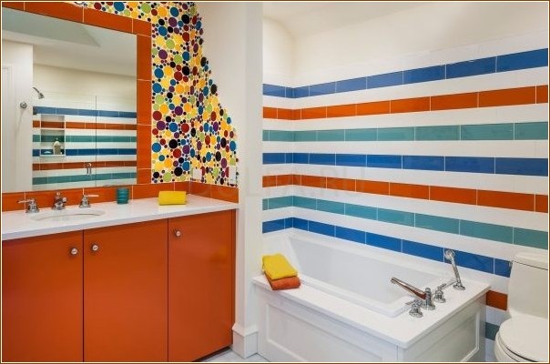 Выбор цвета плитки для ванной: на что обратить внимание?