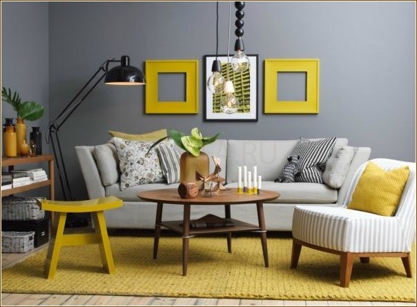 Yellow-gray interior - stylish combination, unusual space